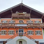 Alpinresort Derbacherhof Feriested
