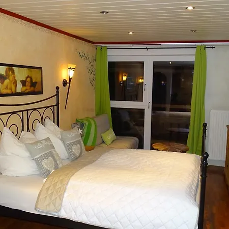 Alpinresort Derbacherhof 3* נידרנסיל