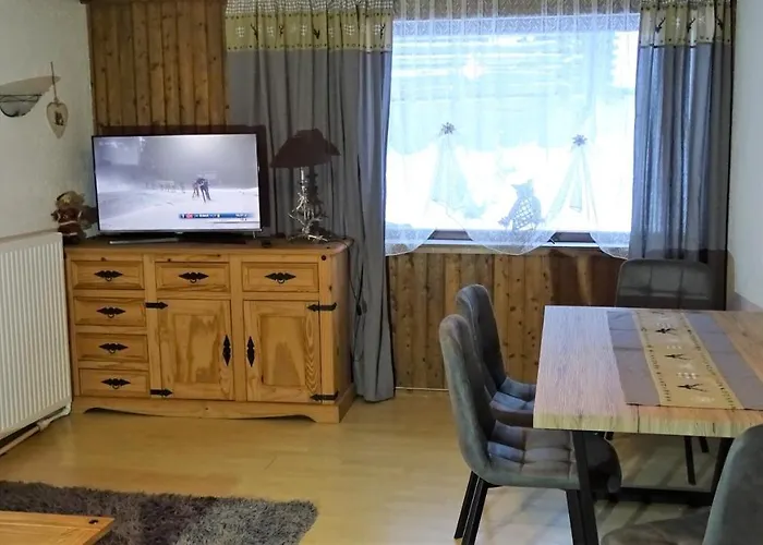 Alpinresort Derbacherhof منتجع نيدرمسيل