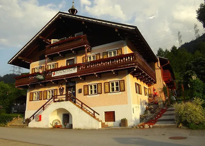 منتجع Alpinresort Derbacherhof 3*