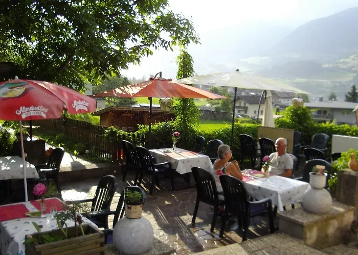 منتجع Alpinresort Derbacherhof 3*