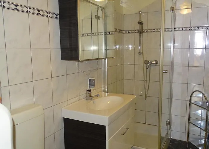 Alpinresort Derbacherhof منتجع نيدرمسيل